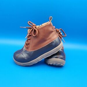 Stepping Stones Grey/Brown Toddler Duck Boots size 8